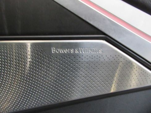 Used 2020 BMW X7 M50i image 24