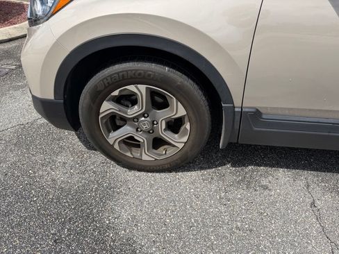 Used 2018 Honda CR-V EX image 10