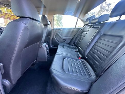 Used 2015 Volkswagen Jetta SEL image 7