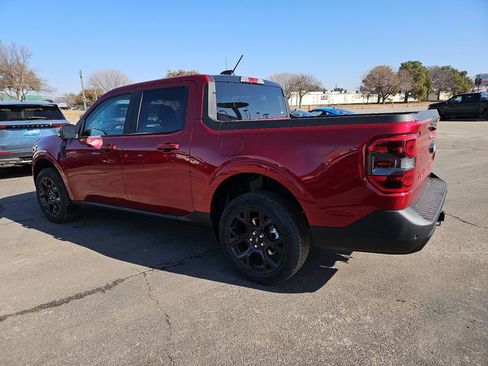 New 2026 Ford Maverick Lariat w/ Black Appearance Package image 8