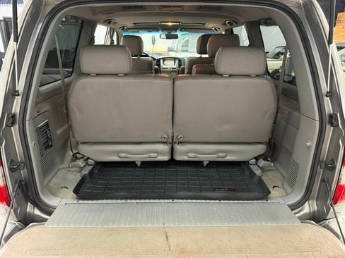 Used 2006 Toyota Land Cruiser AWD/4WD image 25