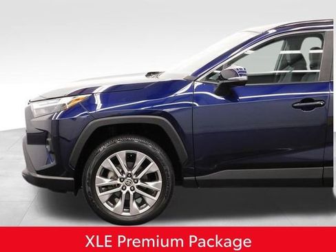 Used 2023 Toyota RAV4 XLE Premium image 5
