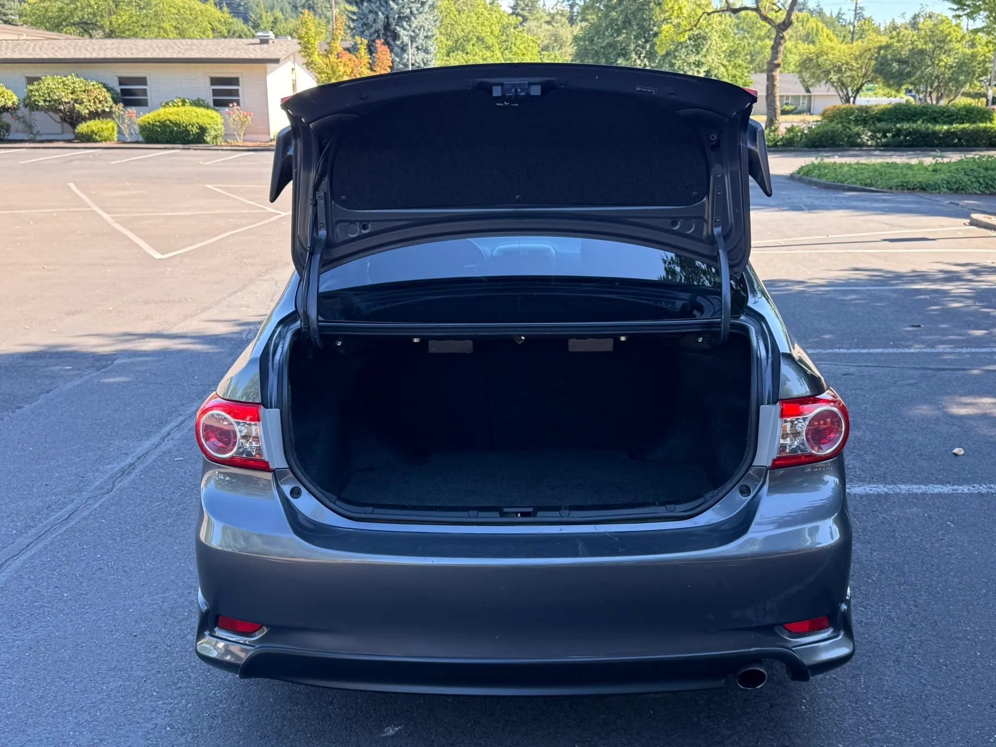Used 2011 Toyota Corolla S FWD image 28