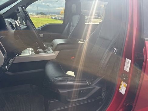 Used 2019 Ford F150 Lariat image 15