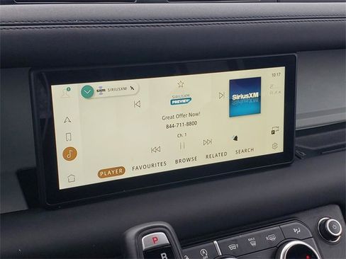 Used 2024 Land Rover Defender 110 S image 21