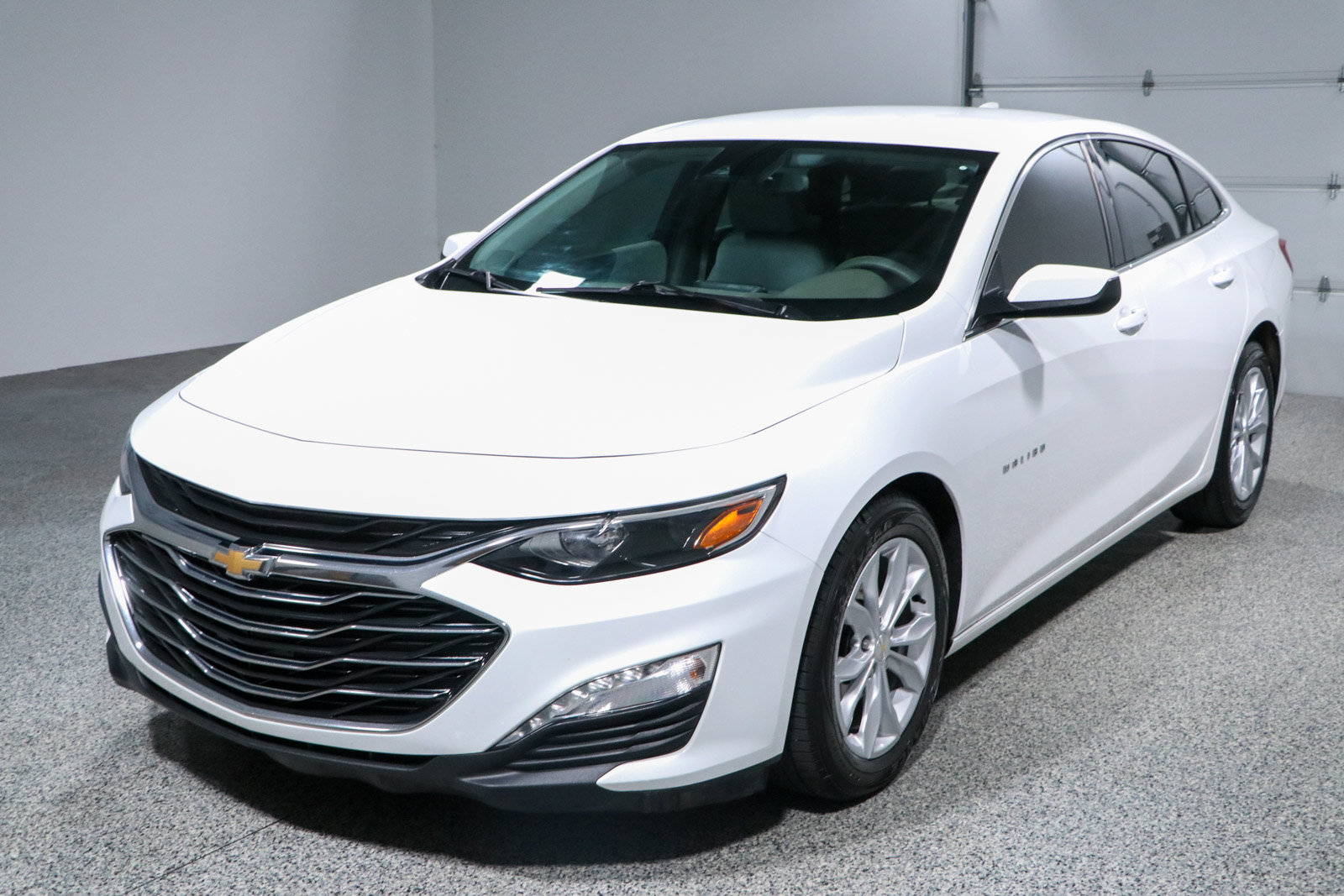 Used 2022 Chevrolet Malibu LT FWD image 29