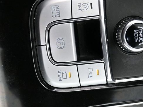 Used 2022 Kia Telluride SX image 16