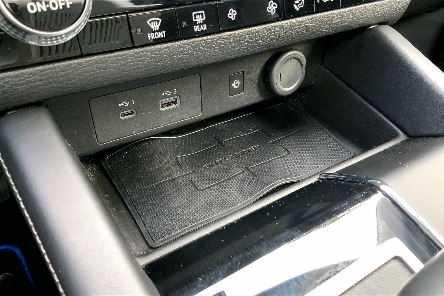 Used 2025 Mitsubishi Outlander 4WD Plug-In Hybrid image 35