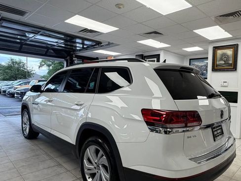 Used 2021 Volkswagen Atlas SE w/ Panoramic Sunroof Package AWD/4WD image 4