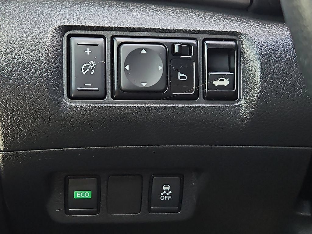Used 2019 Nissan Sentra SV w/ Special Edition Package FWD image 22
