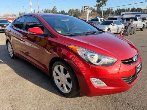Used 2012 Hyundai Elantra Limited w/ Technology Pkg 5 image 3