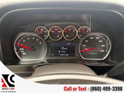 Used 2021 Chevrolet Silverado 1500 LT w/ Convenience Package II AWD/4WD image 19