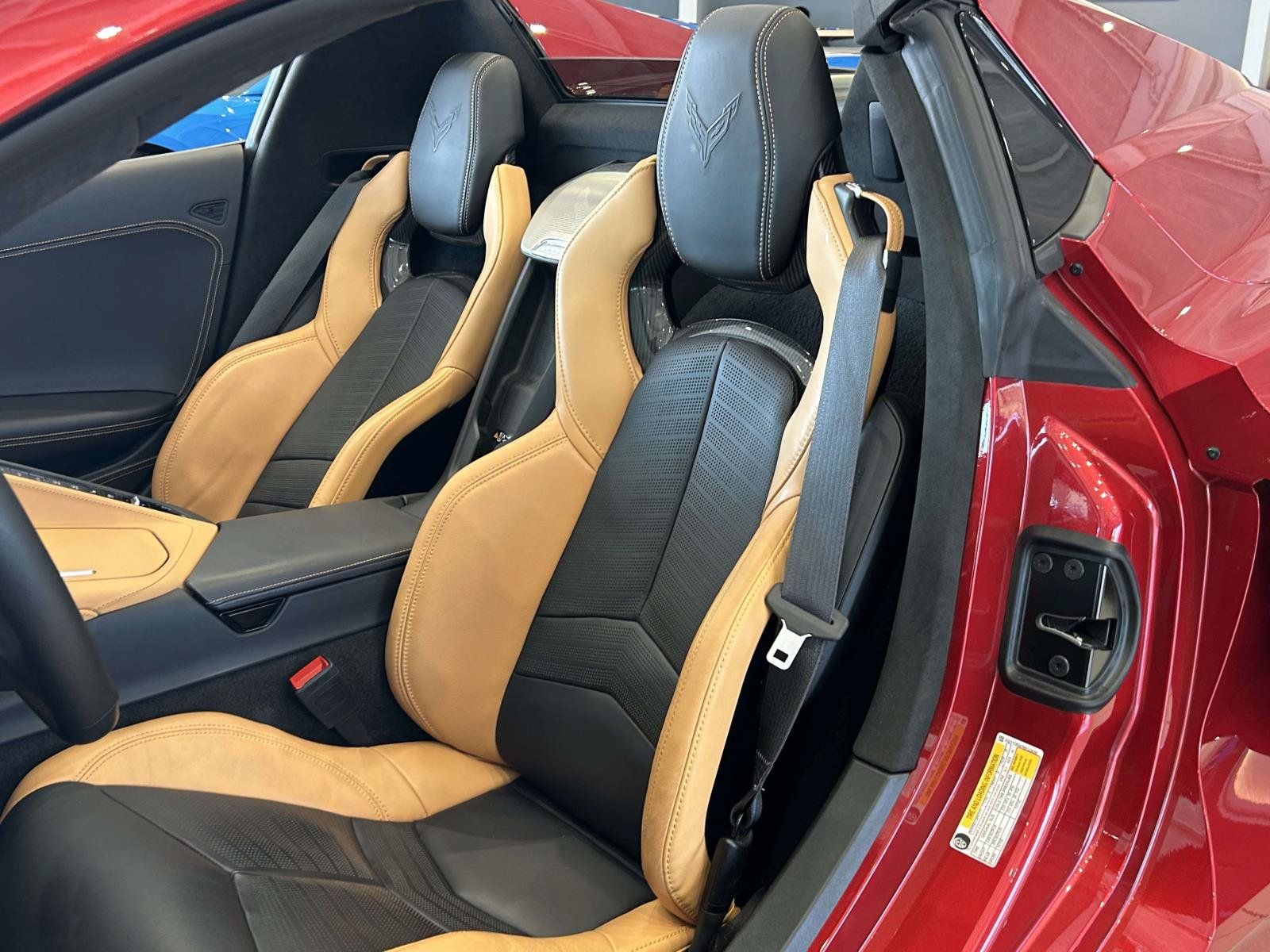 Used 2022 Chevrolet Corvette Stingray Premium Conv w/ 3LT RWD image 21
