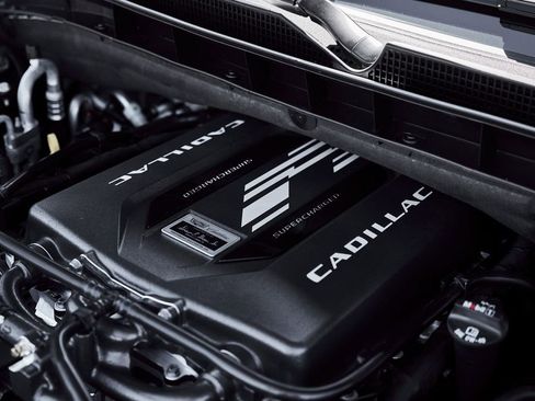 Used 2026 Cadillac Escalade V image 19