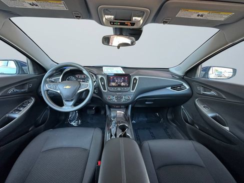Used 2025 Chevrolet Malibu LT FWD image 10