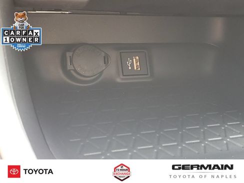 Used 2025 Toyota RAV4 XLE w/ Convenience Package FWD image 32