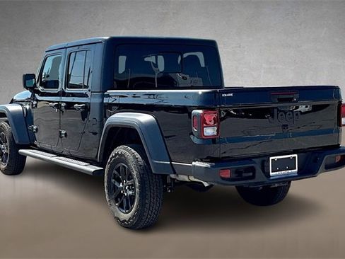 Used 2023 Jeep Gladiator Sport image 12