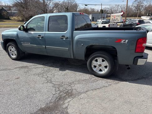Used 2008 Chevrolet Silverado 1500 LT w/ Safety Package image 14