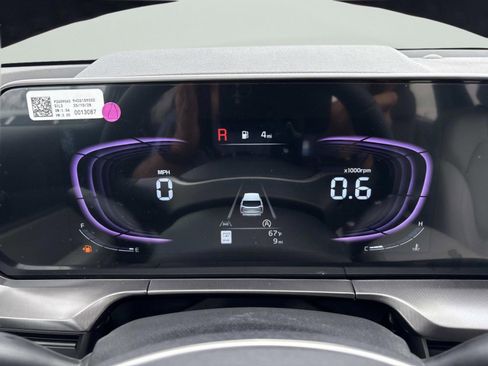 New 2025 Kia Telluride S image 30