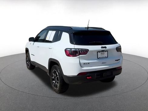 Used 2025 Jeep Compass Trailhawk w/ Trailer Tow Group image 11