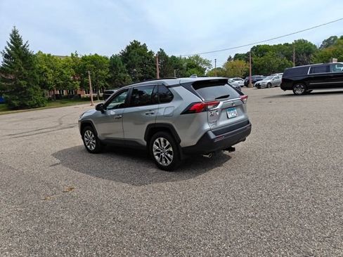 Used 2021 Toyota RAV4 XLE Premium AWD/4WD image 2