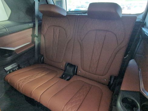 New 2026 BMW X7 xDrive40i w/ Executive Package image 30