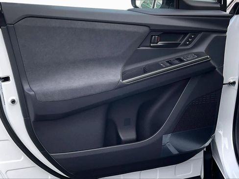New 2026 Toyota C-HR AWD/4WD image 10