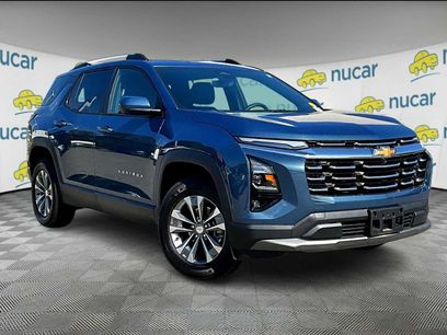 Used 2025 Chevrolet Equinox LT w/ Convenience Package II