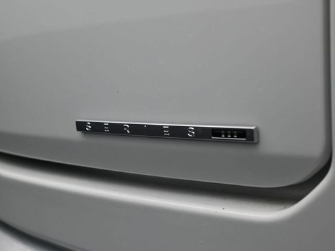 Used 2022 Jeep Wagoneer Series III RWD image 42