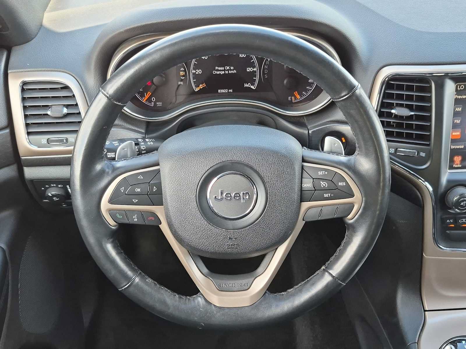 Used 2015 Jeep Grand Cherokee Altitude AWD/4WD image 23