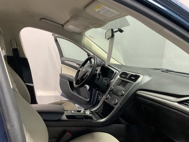 Used 2018 Ford Fusion S FWD image 24