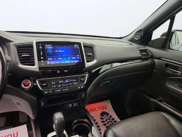 Used 2018 Honda Ridgeline Black Edition image 18