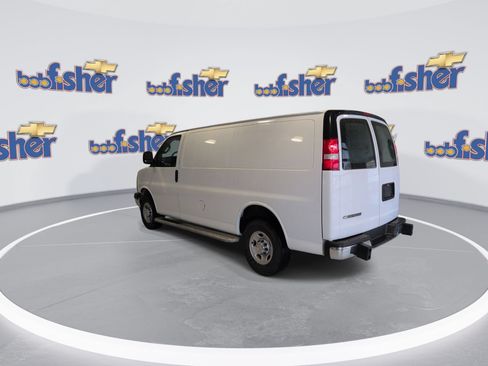 Used 2024 Chevrolet Express 2500 w/ Driver Convenience Package RWD image 6