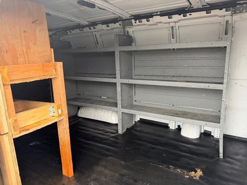 Used 2021 Chevrolet Express 2500 w/ Driver Convenience Package image 13