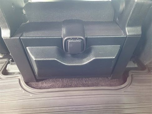 Used 2015 Ford F150 XLT w/ Equipment Group 301A Mid image 12