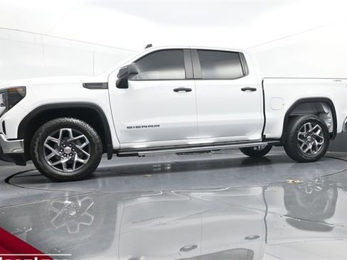 Used 2024 GMC Sierra 1500 Pro w/ Pro Value Package image 15