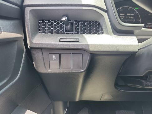 Used 2023 Honda CR-V Sport image 29