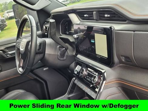 Used 2024 GMC Sierra 2500 AT4 w/ Technology Package AWD/4WD image 26