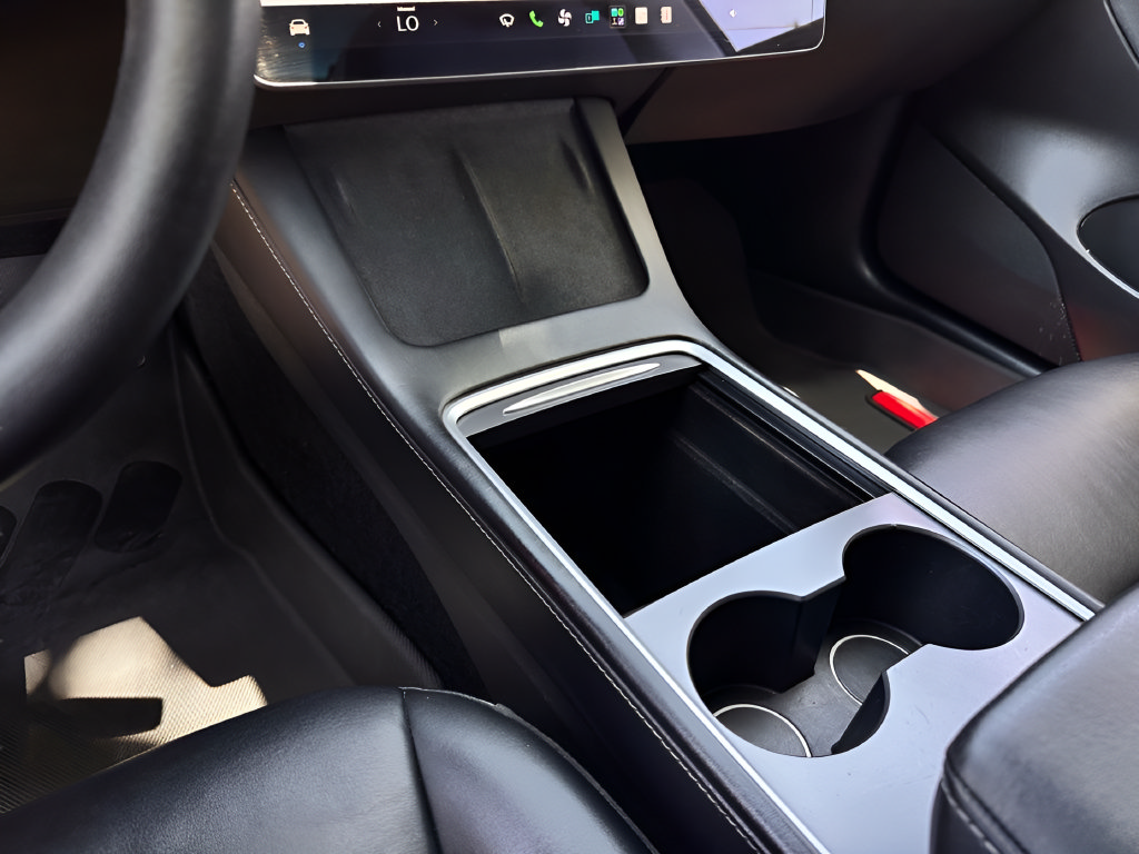 Used 2022 Tesla Model 3 Long Range AWD/4WD image 11