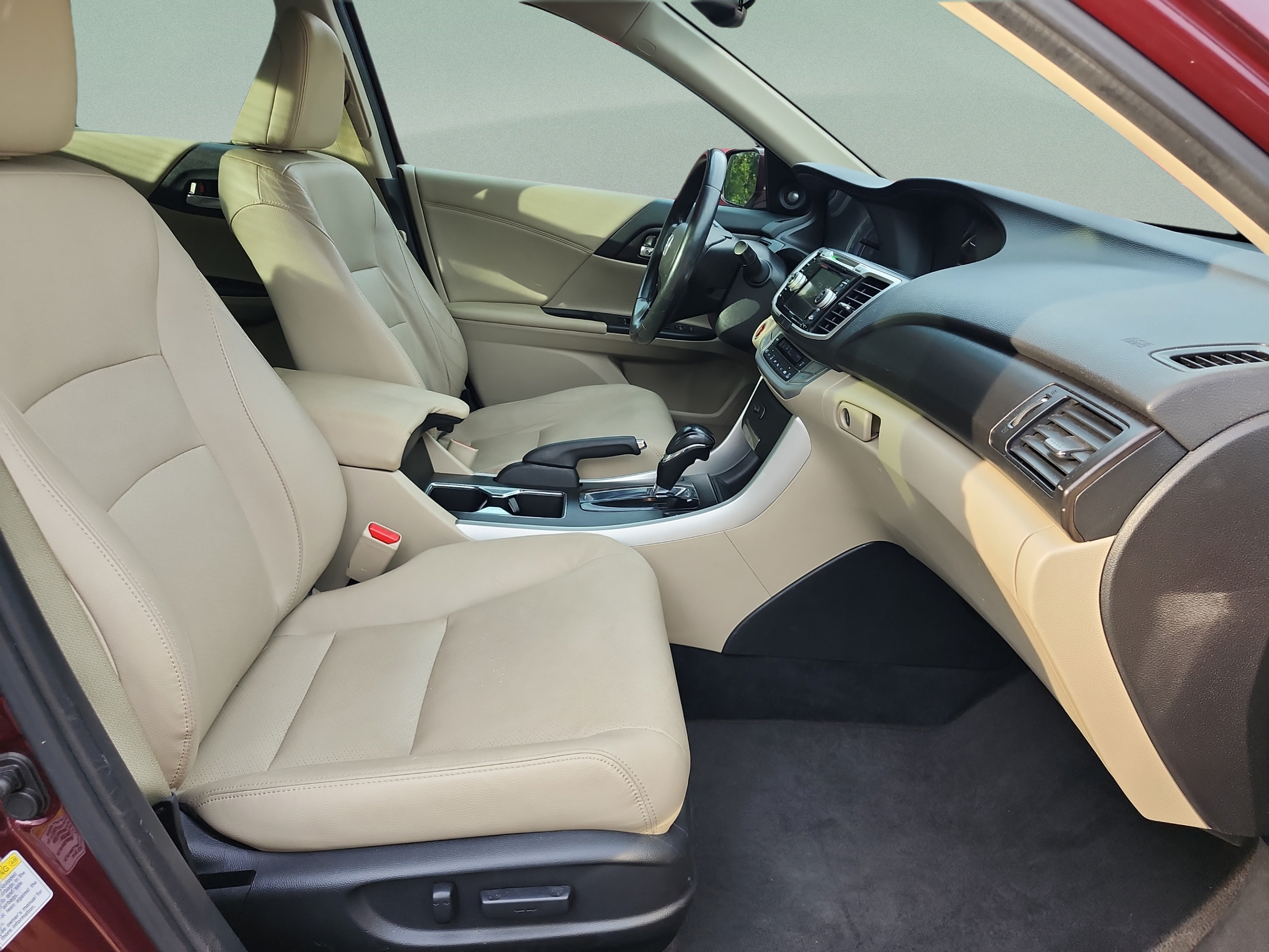 Used 2014 Honda Accord EX-L image 22