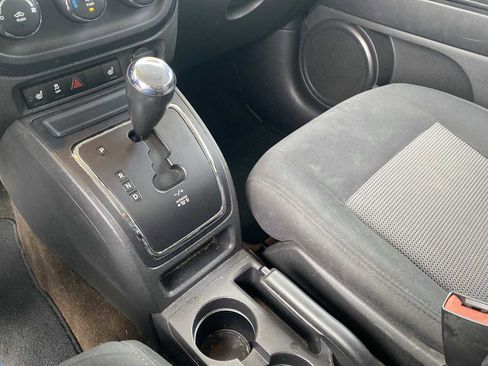 Used 2013 Jeep Patriot Latitude image 15