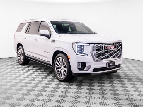 Used 2024 GMC Yukon Denali w/ Denali Reserve Package AWD/4WD image 7