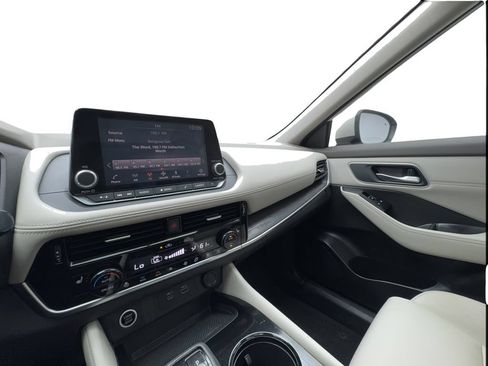 Used 2021 Nissan Rogue SL FWD image 42