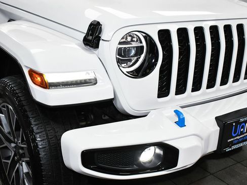 Used 2022 Jeep Wrangler Unlimited Sahara image 62