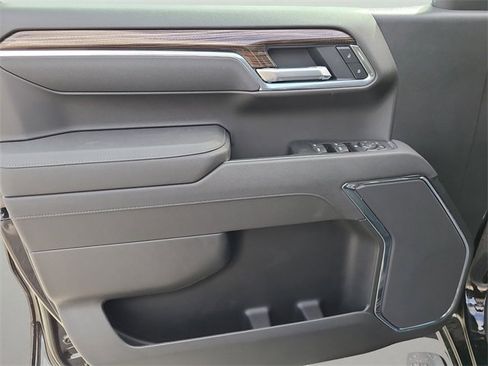 New 2026 Chevrolet Silverado 1500 LT image 17