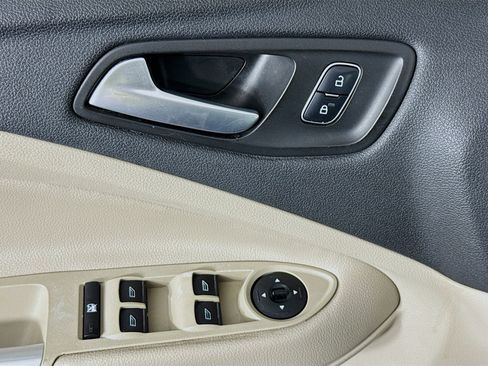 Used 2018 Ford Escape SEL FWD image 22