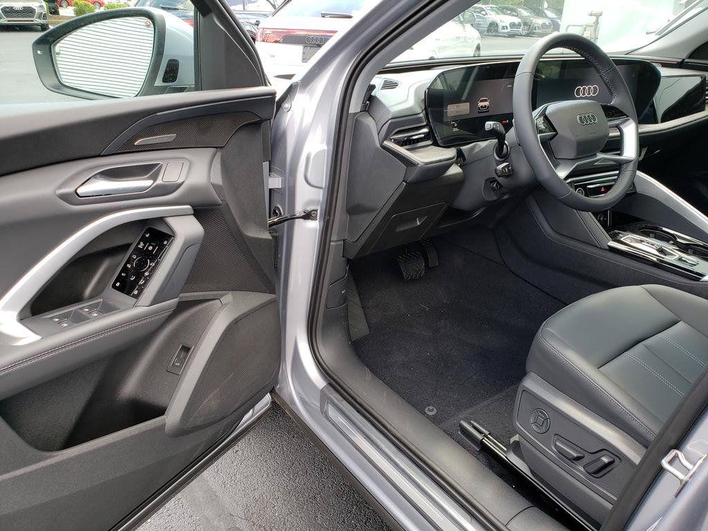 New 2026 Audi Q5 Premium Plus AWD/4WD image 6