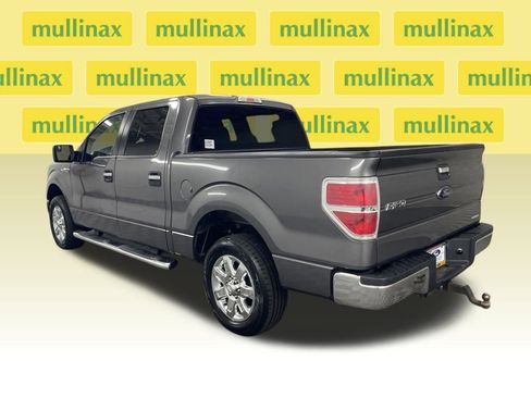 Used 2013 Ford F150 XLT w/ XLT Chrome Pkg image 8