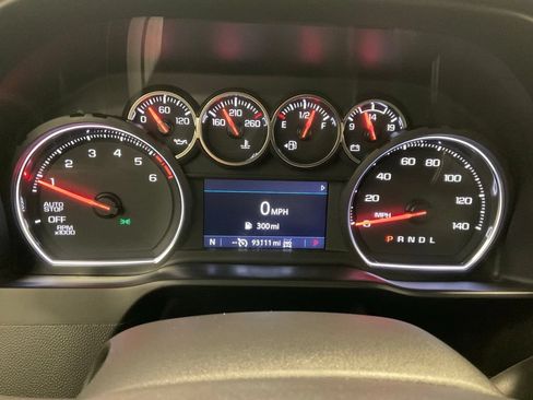 Used 2021 Chevrolet Silverado 1500 RST w/ All Star Edition Plus AWD/4WD image 2