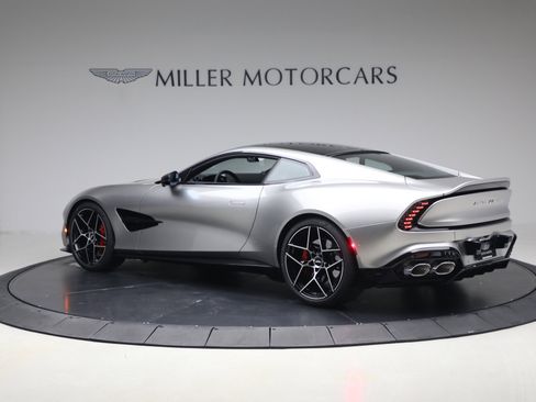 New 2026 Aston Martin Vanquish image 4